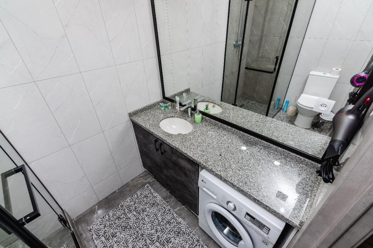 жк молодёжный рядом с арбатом Apartment Almaty